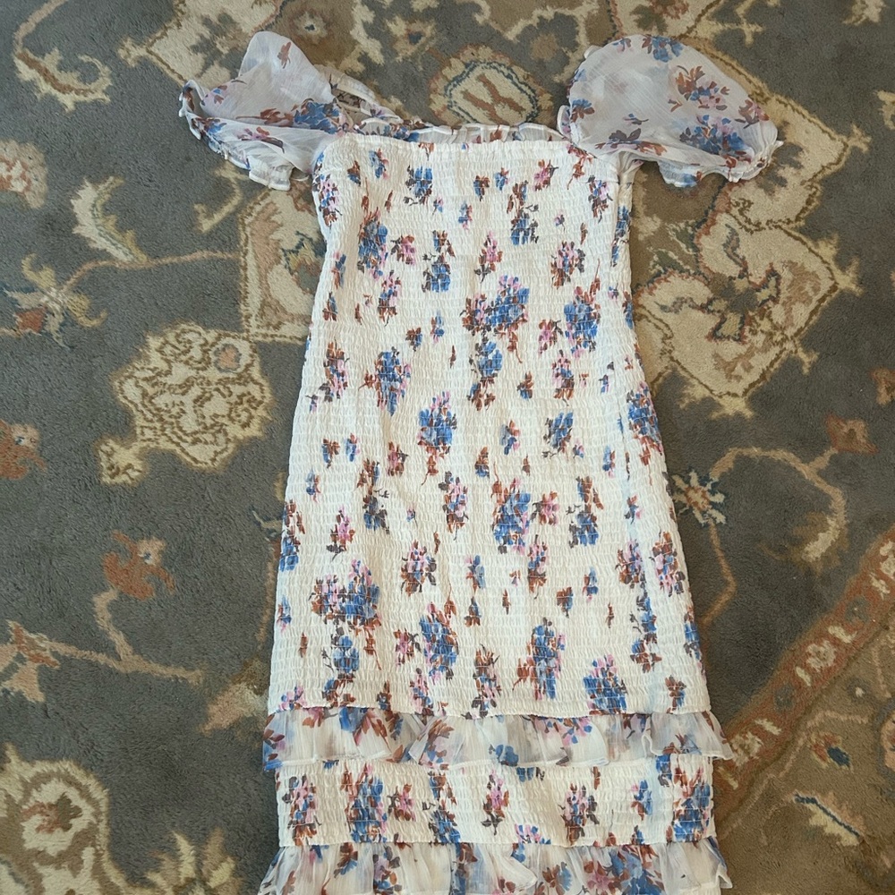 Floral midi dress with ruffles